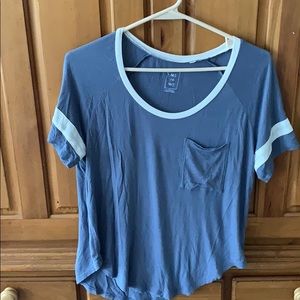 Pac Sun Periwinkle and white t shirt